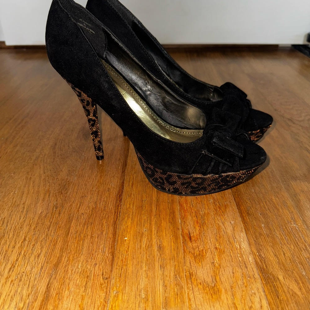 JustFab Animal Print Black and Brown Heels